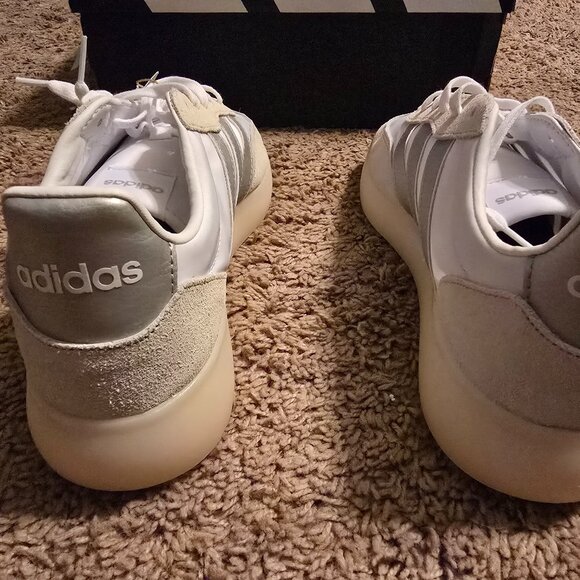 Adidas Barreda Decode – Cloud White / Matte Silver – Women’s size 11 BRAND NEW - Picture 2 of 7
